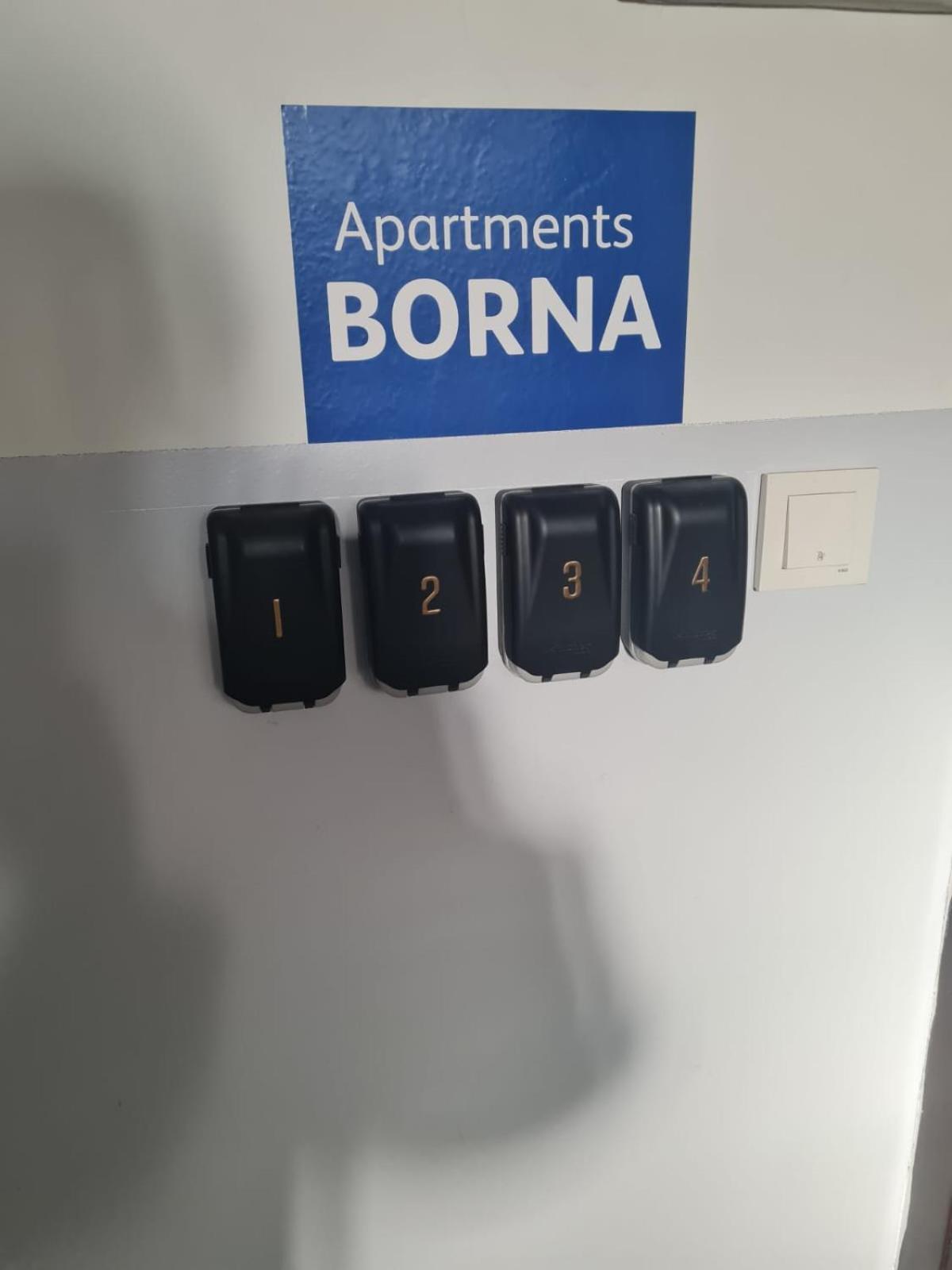 Apartments Borna ザグレブ エクステリア 写真