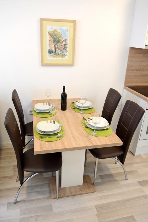Apartments Borna ザグレブ エクステリア 写真
